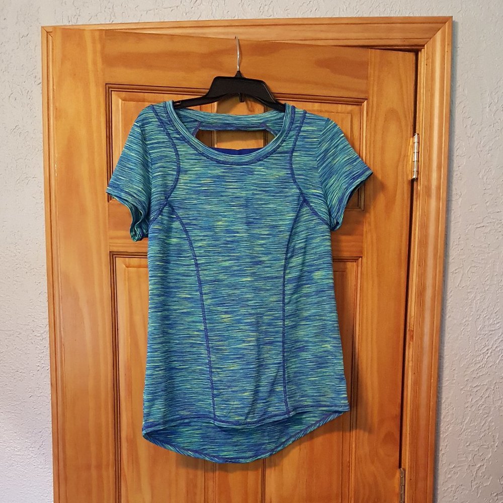 Xersion Women's Top Size Medium NWOT - Picture 4 of 13